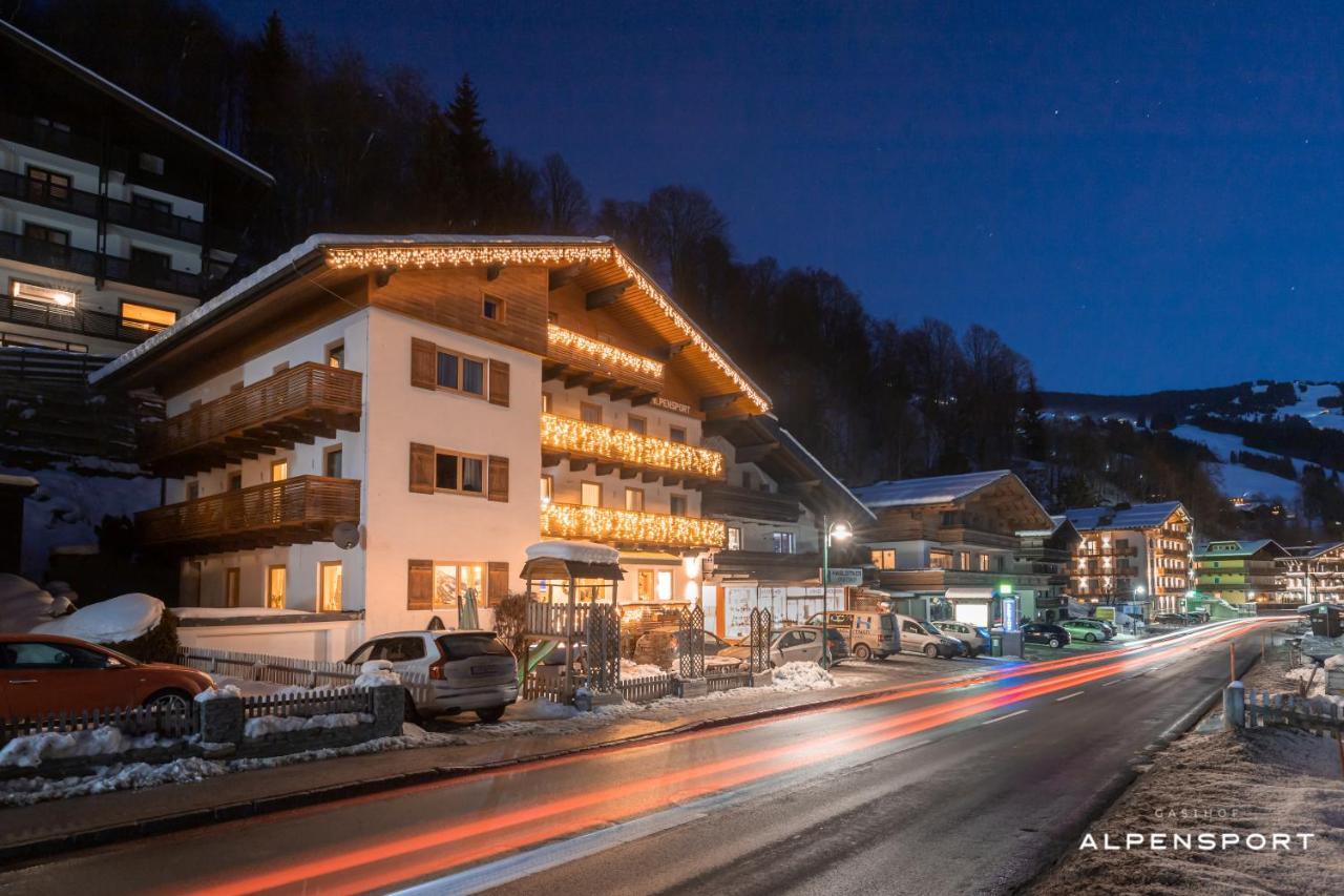 Gasthof Alpensport - Joker Card Included Σάαλμπαχ-Χίντεργκλεμ Εξωτερικό φωτογραφία